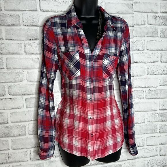 Skies Are Blue Stitch Fix Ombre Button Down Flannel Shirt Plaid Medium - Picture 2 of 5
